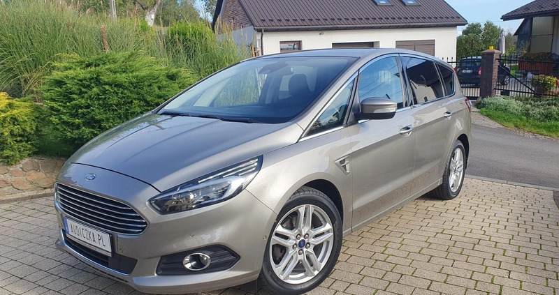 Ford S-Max cena 74900 przebieg: 137000, rok produkcji 2015 z Zielonka małe 781